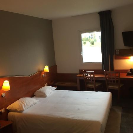 Armony Hotel บูร์-อาชาด์ ภายนอก รูปภาพ
