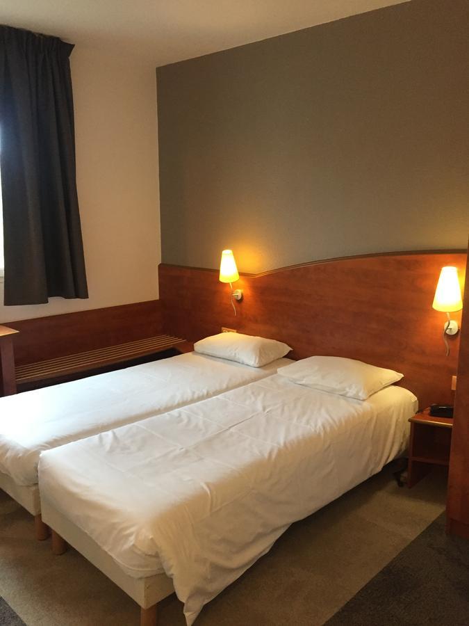 Armony Hotel บูร์-อาชาด์ ภายนอก รูปภาพ