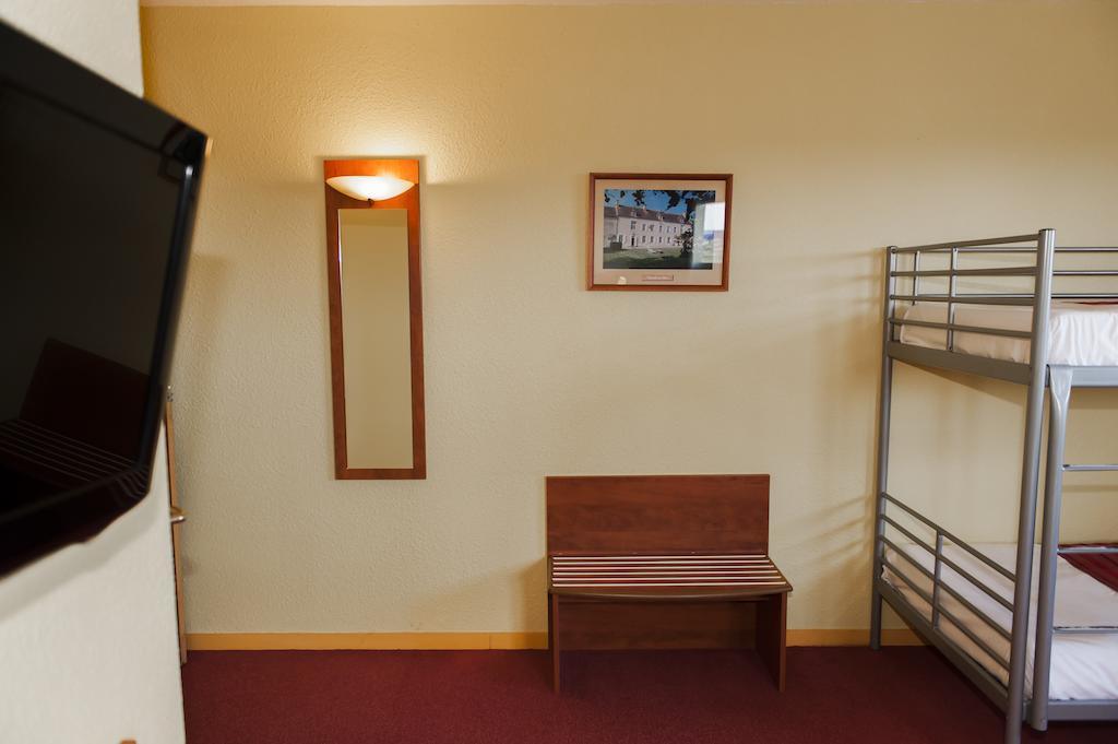 Armony Hotel บูร์-อาชาด์ ภายนอก รูปภาพ